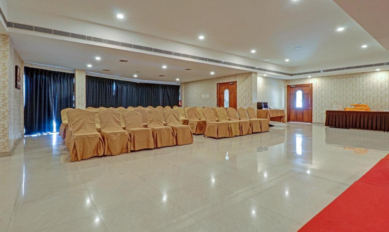 Hotel Treebo Tryst Sreepadmanabha Balaramapuram à Kovalam Extérieur photo