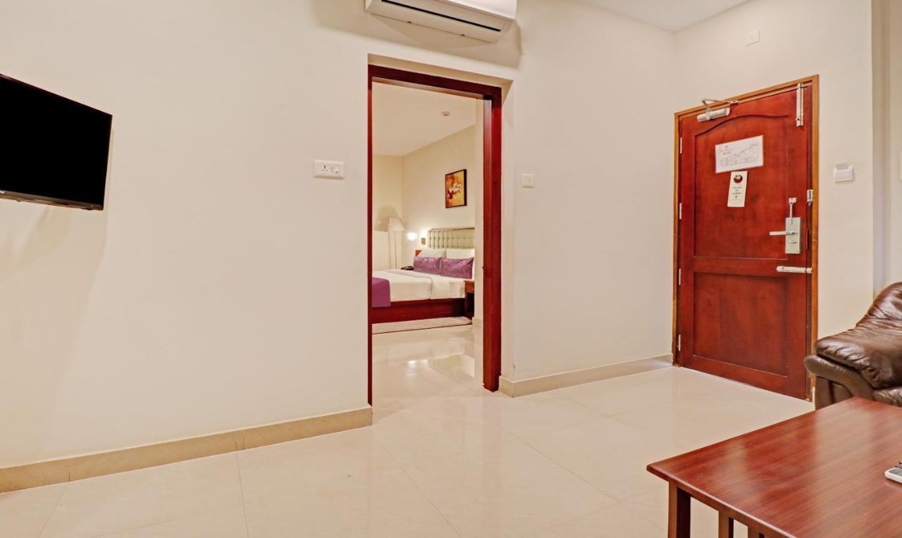 Hotel Treebo Tryst Sreepadmanabha Balaramapuram à Kovalam Extérieur photo