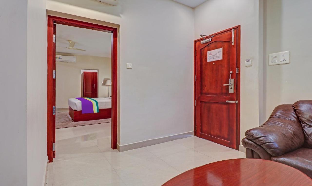 Hotel Treebo Tryst Sreepadmanabha Balaramapuram à Kovalam Extérieur photo