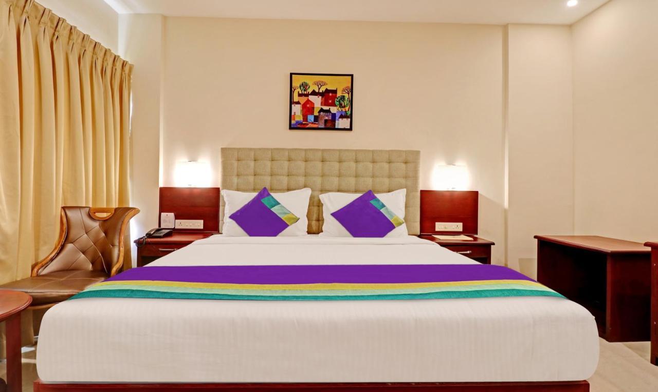 Hotel Treebo Tryst Sreepadmanabha Balaramapuram à Kovalam Extérieur photo