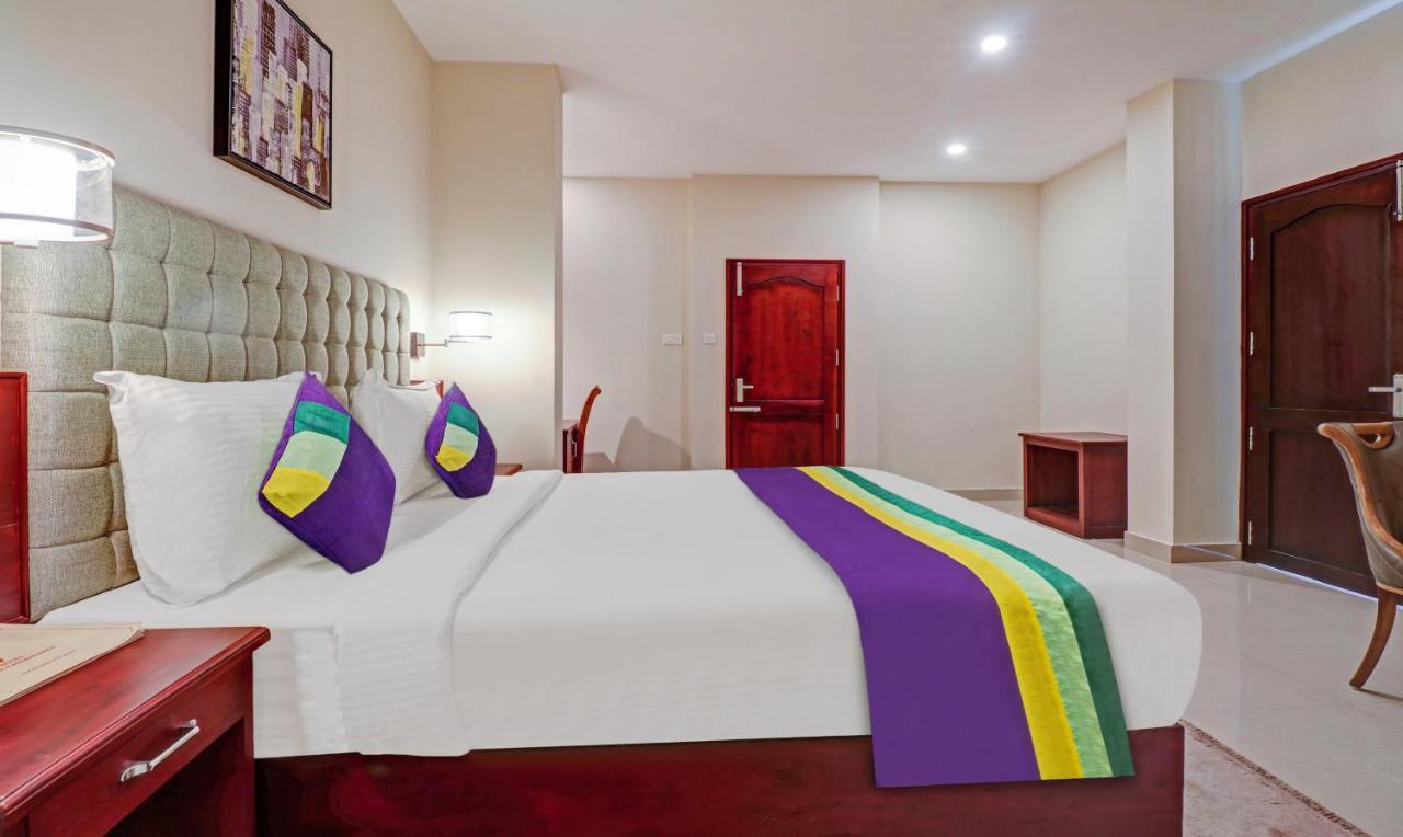 Hotel Treebo Tryst Sreepadmanabha Balaramapuram à Kovalam Extérieur photo