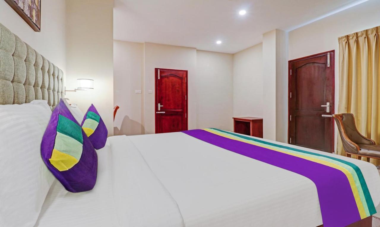 Hotel Treebo Tryst Sreepadmanabha Balaramapuram à Kovalam Extérieur photo